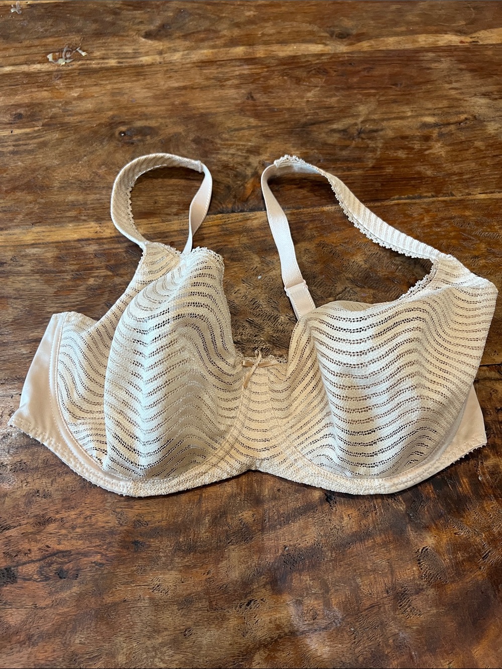 Nude Lace Colored Empreinte Bra